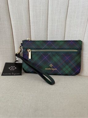 NEW Nanette Lepore green plaid zip wristlet Tartan NWT wallet purse bag